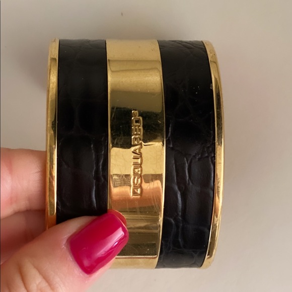 100% Authentic Dsquared2 Metal/Leather Cuff